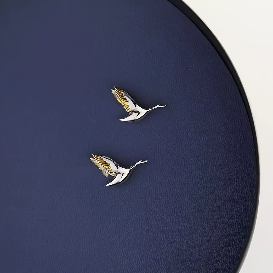 Two-Tone Flying Crane Brooch