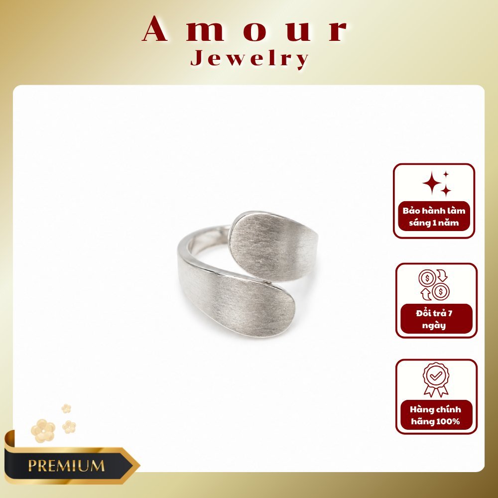 Lunar Fan Ring