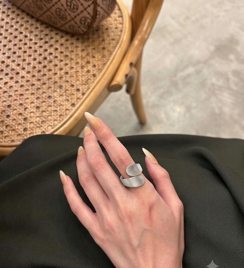 Lunar Fan Ring - Image 3