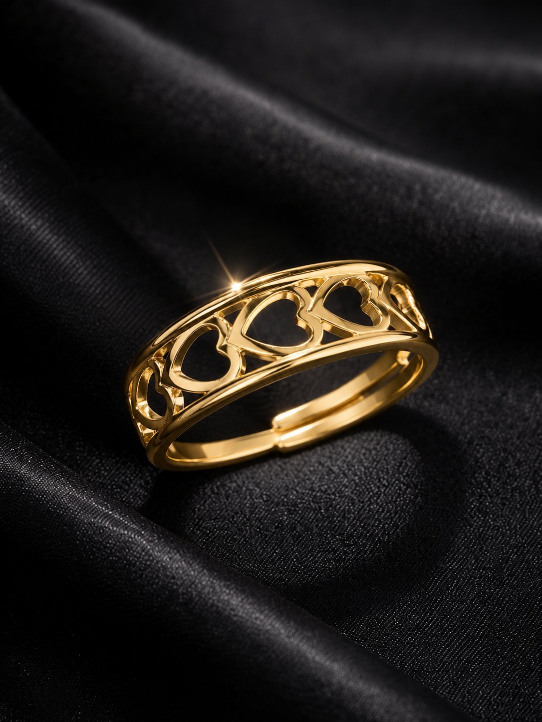 Intertwined Hearts Ring - Image 7