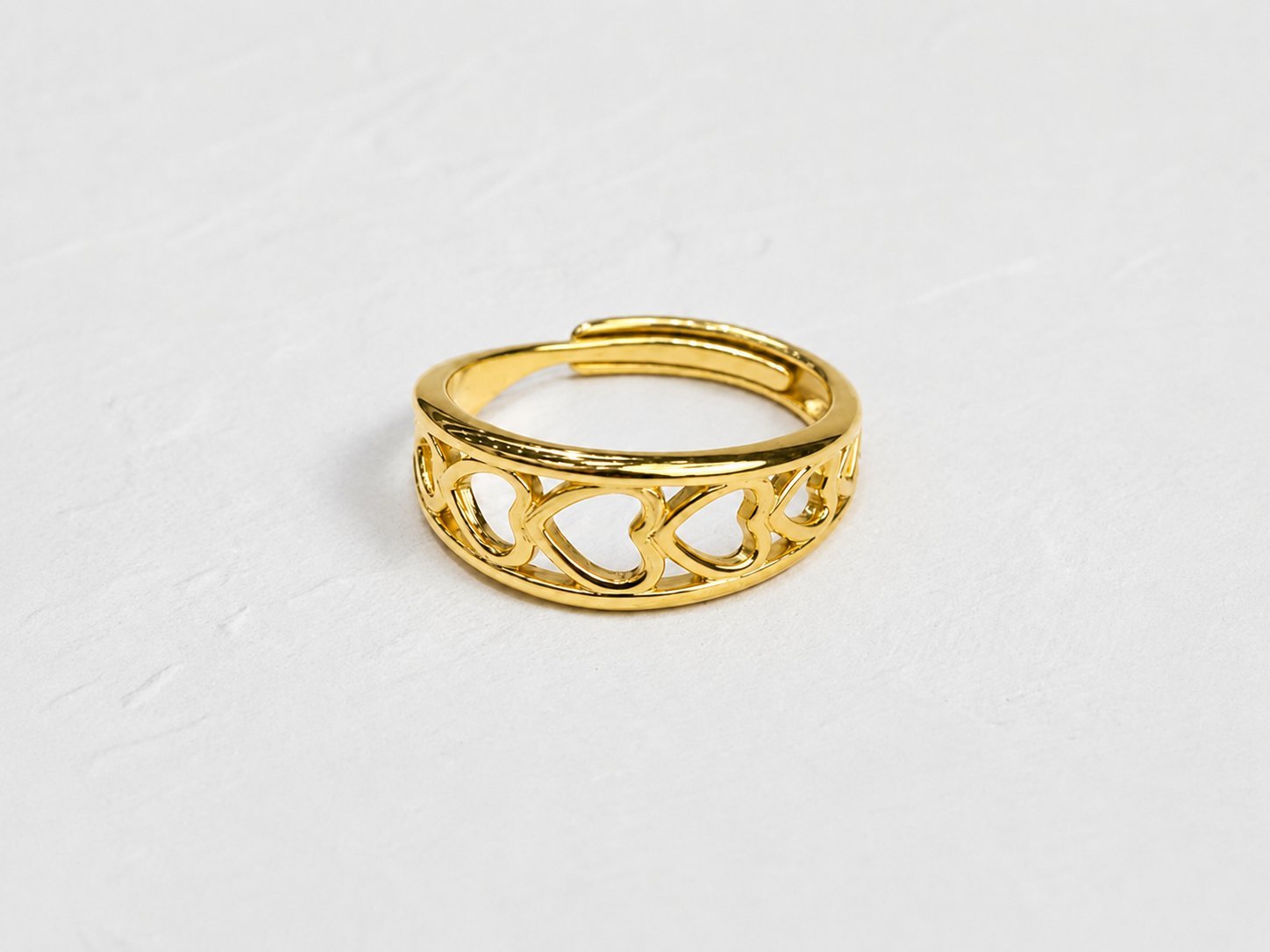 Intertwined Hearts Ring - Image 8