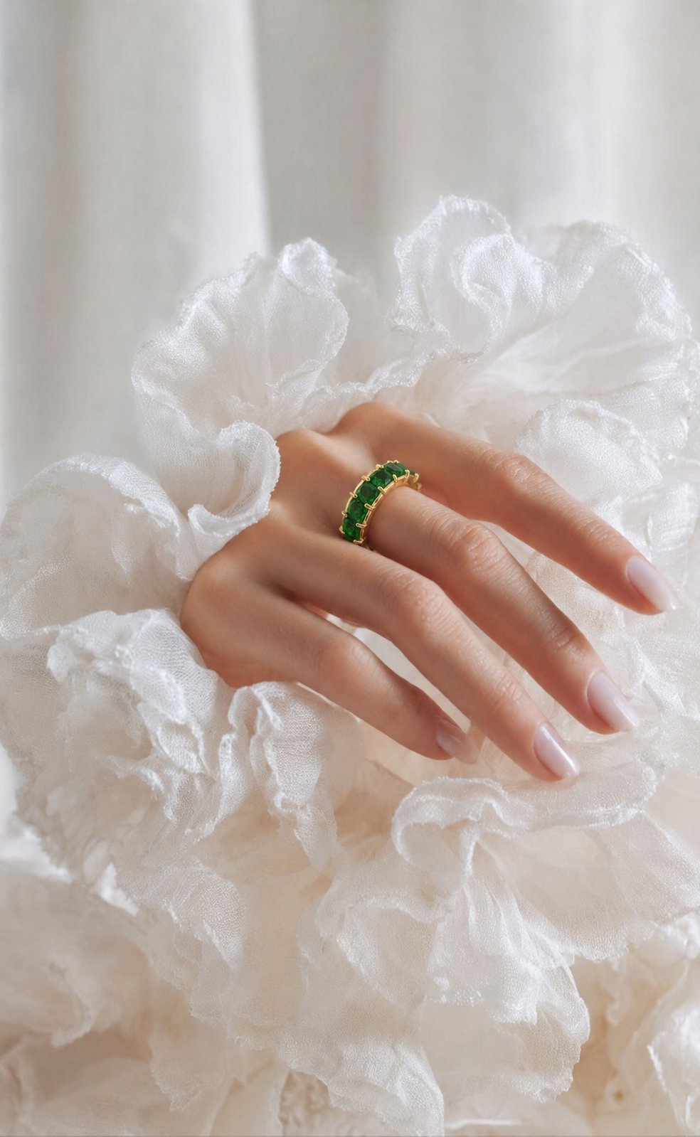 Emerald Reverie Ring - Image 5